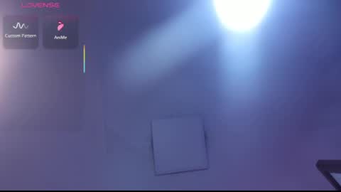 Lili  online show from 09/11/25, 09:59