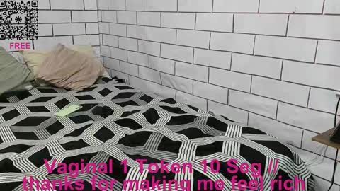 lili_hot_1 online show from 11/13/25, 06:07