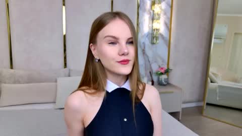 lili_lohan online show from 05/23/26, 05:12