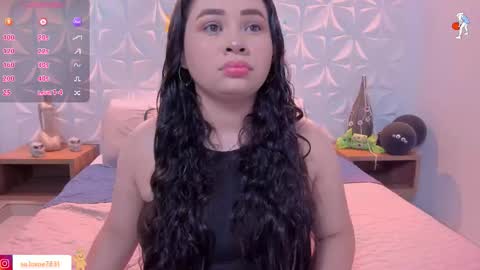 Snapshot of lili_mccormick chatting on 10/22/25, 02:56 SALOME online show from 10/22/25, 02:56