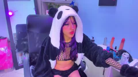 Snapshot of lili_starr chatting on 07/09/26, 06:28 lili_starr online show from 07/09/26, 06:28