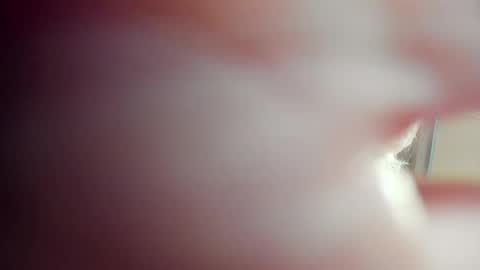 Lilia online show from 04/10/26, 10:42