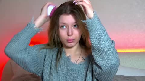 Mia online show from 02/04/25, 06:25