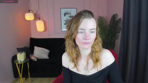 Lilian online show from 03/12/25, 09:13