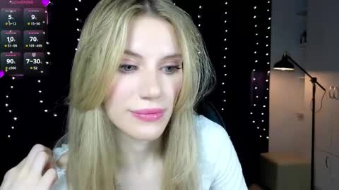 Snapshot of lilianna_wilde chatting on 03/08/25, 05:01 Anna online show from 03/08/25, 05:01