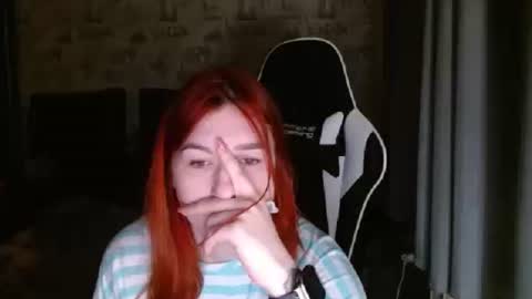 liliawoolf online show from 02/16/25, 04:53