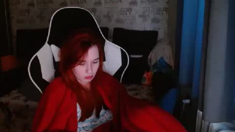 liliawoolf online show from 02/19/25, 02:23