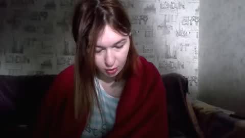 liliawoolf online show from 10/04/25, 06:22