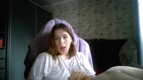 liliawoolf online show from 11/11/25, 08:03