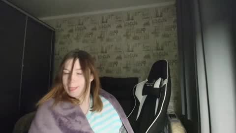 liliawoolf online show from 01/11/26, 05:18