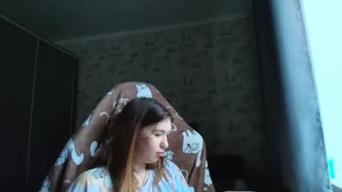 liliawoolf online show from 04/10/26, 10:31