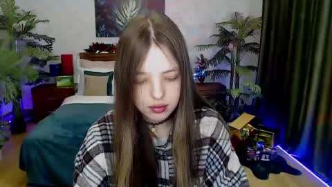 Lili Bakery online show from 12/13/24, 11:39