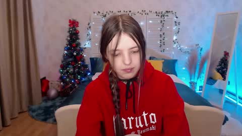 Lili Bakery online show from 12/23/24, 11:17