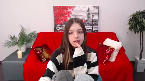 Lili Bakery online show from 01/28/25, 05:11