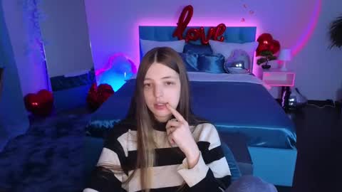 Lili Bakery online show from 02/14/25, 06:02