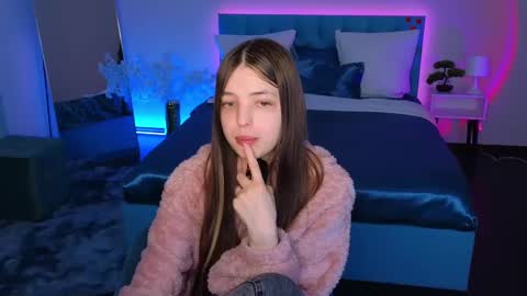 Lili Bakery online show from 02/24/25, 03:23