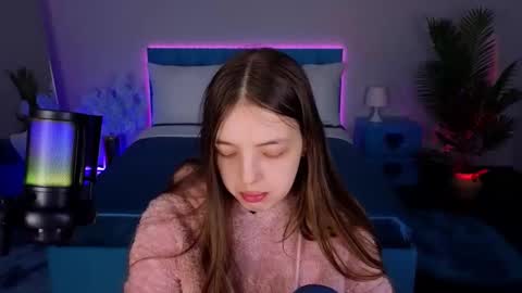 Lili Bakery online show from 12/02/25, 02:06