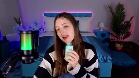 Snapshot of lilibakery chatting on 02/02/26, 02:32 Lili Bakery online show from 02/02/26, 02:32