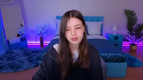 Lili Bakery online show from 06/30/26, 02:45