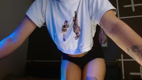 Simone 3 online show from 11/21/25, 08:07