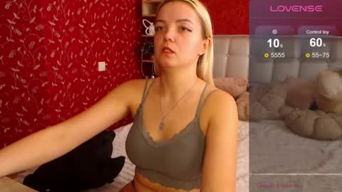 Lilie online show from 03/11/25, 10:51