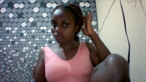 Snapshot of liligal chatting on 06/14/26, 07:05 liligal online show from 06/14/26, 07:05