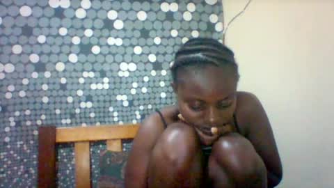 Snapshot of liligal chatting on 06/28/26, 08:37 liligal online show from 06/28/26, 08:37