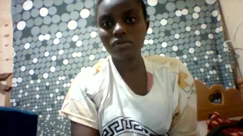 Snapshot of liligal chatting on 07/12/26, 03:19 liligal online show from 07/12/26, 03:19