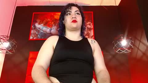 Snapshot of lilih_golden chatting on 12/04/25, 11:52 LILIH online show from 12/04/25, 11:52