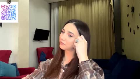 Lina online show from 02/01/26, 10:30