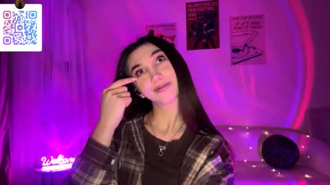 Lina online show from 03/12/26, 10:27