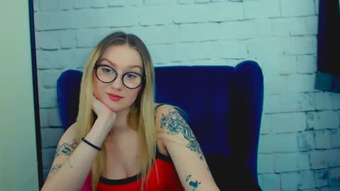 LiliiaSugar online show from 01/15/25, 09:30