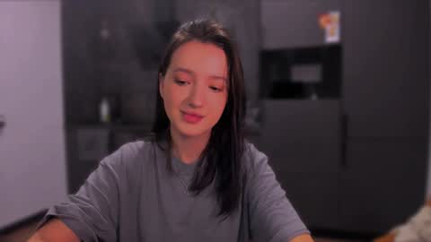             ...  online show from 12/12/24, 01:28