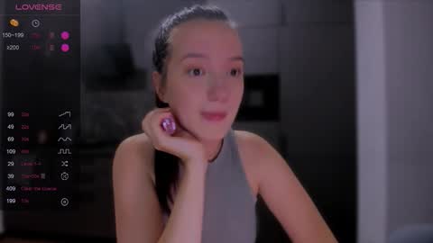             ...  online show from 10/04/25, 06:06