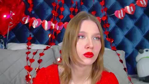 LiliLinn online show from 02/14/26, 05:15