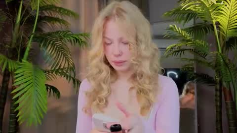 lililok101 online show from 03/04/26, 02:50