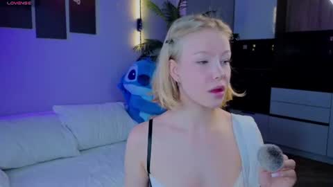lililok101 online show from 07/17/26, 01:56