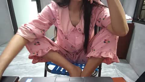 lililove88 online show from 12/02/25, 12:27