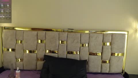 lilimini online show from 01/28/25, 07:53