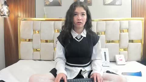 lilimini online show from 05/30/26, 08:39