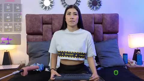 Lilia online show from 03/16/26, 12:09