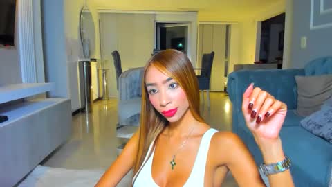 Lili  online show from 03/17/26, 04:17