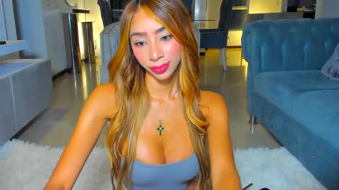 Lili  online show from 04/18/26, 04:16