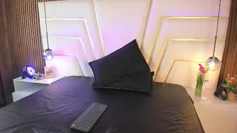 lilit online show from 07/07/26, 06:01