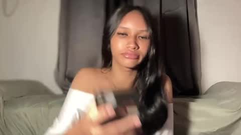 Chloe online show from 08/03/26, 07:39