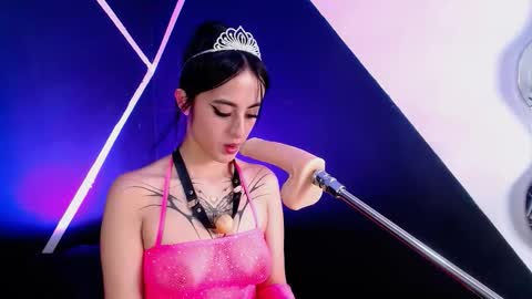 Snapshot of lilith07_ chatting on 10/21/25, 07:47 lilith07_ online show from 10/21/25, 07:47