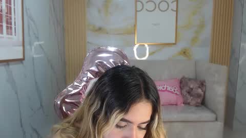 Snapshot of lilith4_s chatting on 09/27/25, 08:30 Lilith online show from 09/27/25, 08:30