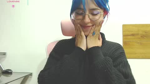 Lilith  online show from 05/01/26, 03:11
