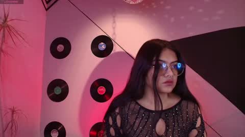 Lilith and Khloe  online show from 10/03/25, 11:18