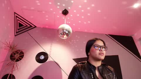 Lilith and Khloe  online show from 10/22/25, 11:21